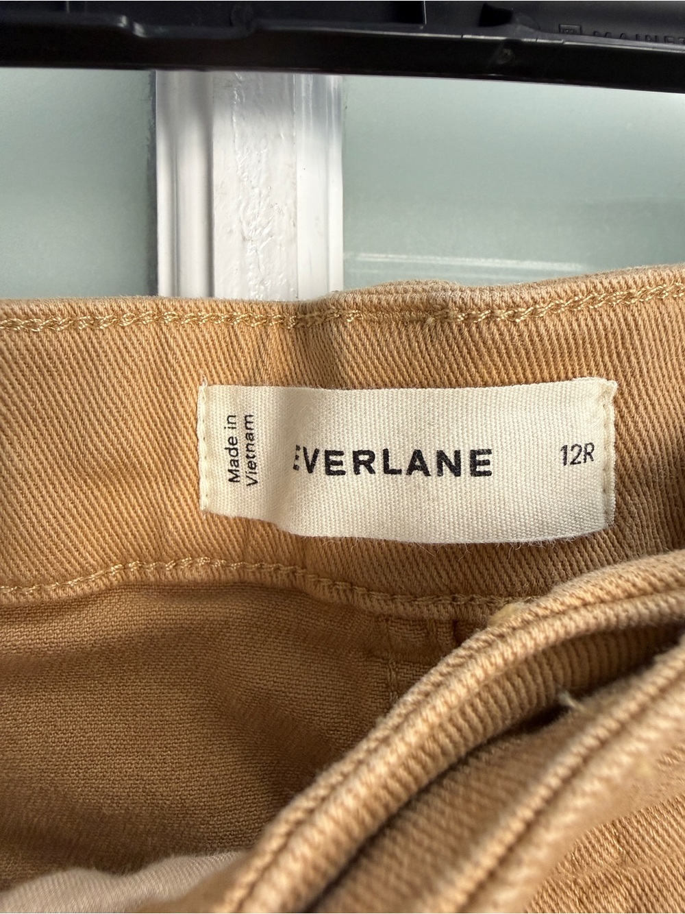 Everlane Utility Wide-Leg Pant Chinos in Camel - Picture 3 of 3